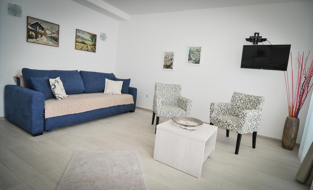 Apartments Zukovac Tivat Exterior foto